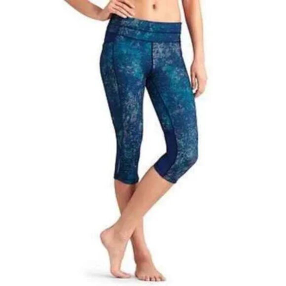 Athleta Splatter Be Free Knicker Capri Yoga Athletic Active Leggings XS VGC - Picture 11 of 11